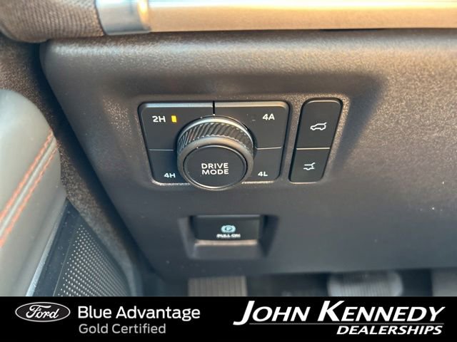 Certified 2025 Ford Expedition Active AWD/4WD image 27