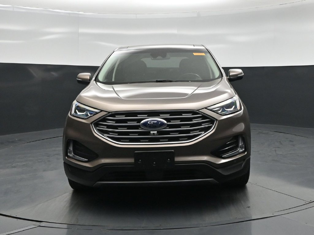 Certified 2019 Ford Edge Titanium w/ Equipment Group 301A FWD image 26