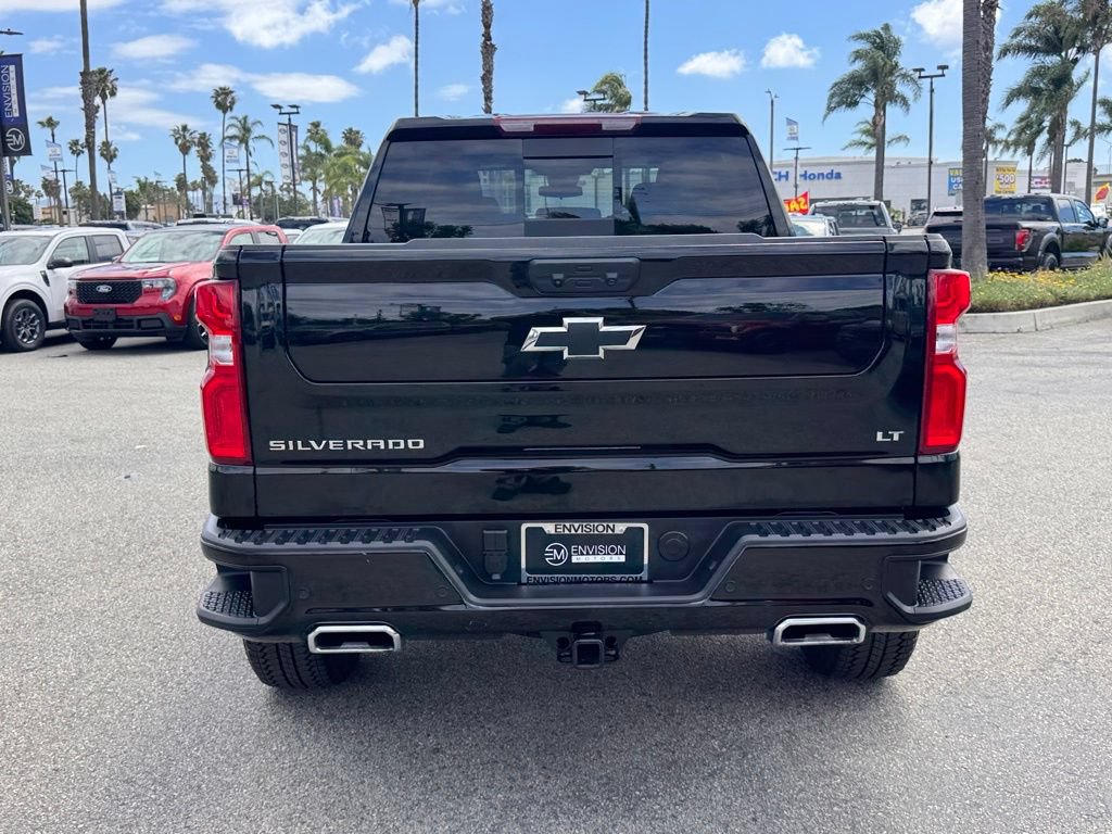 Used 2025 Chevrolet Silverado 1500 LT Trail Boss w/ LT Trail Boss Premium Package AWD/4WD image 11