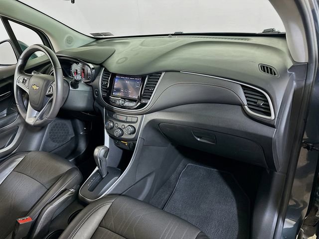 Used 2022 Chevrolet Trax LT w/ Driver Confidence Package image 10