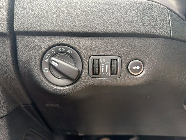 Used 2023 Dodge Charger SXT image 19