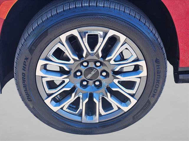 Used 2023 GMC Yukon Denali Ultimate AWD/4WD image 27