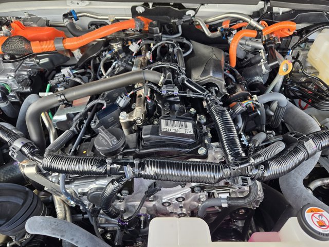 Used 2025 Toyota Tacoma Trailhunter image 31