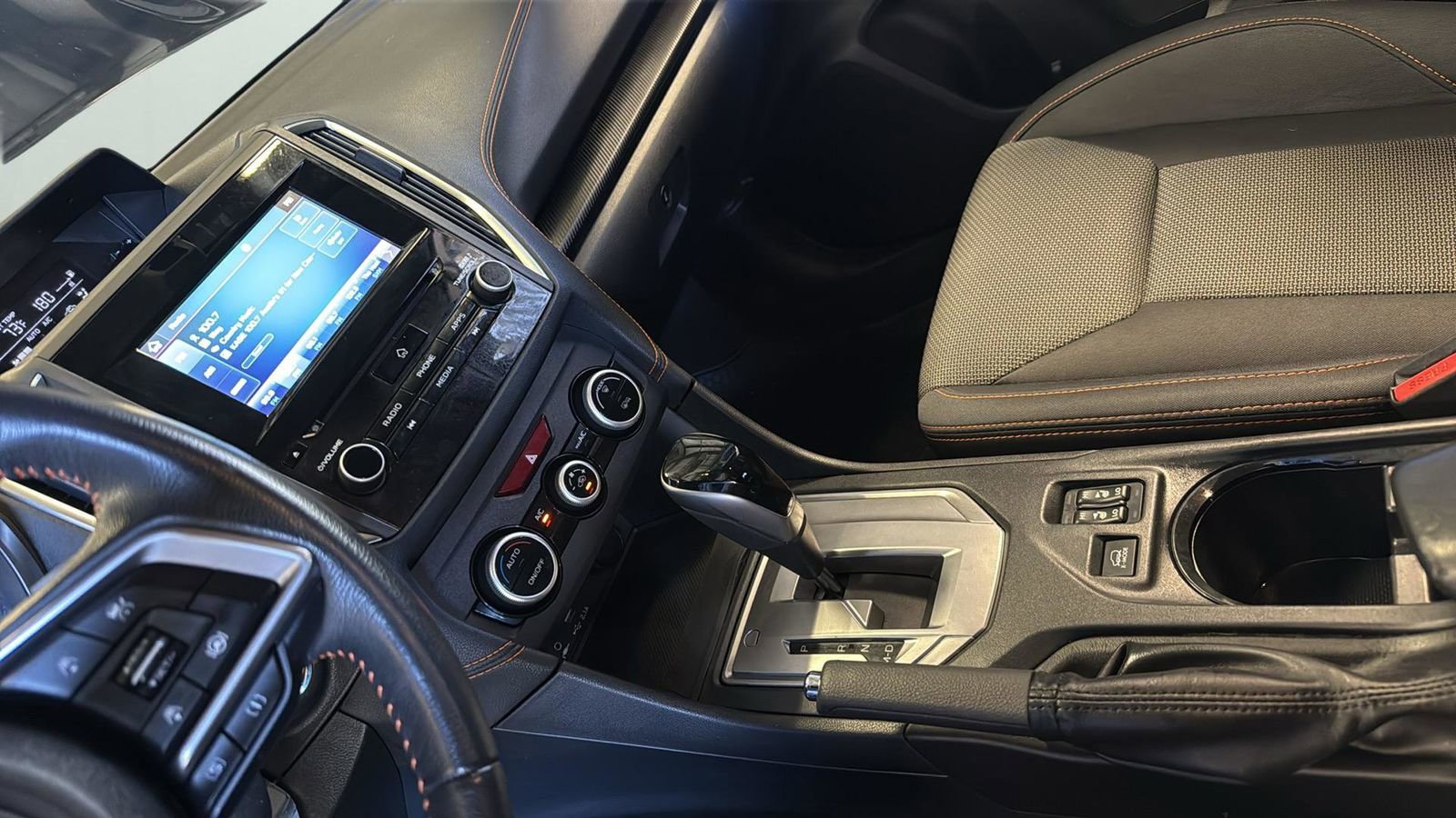 Used 2021 Subaru Crosstrek 2.0i Premium w/ Moonroof Package image 21