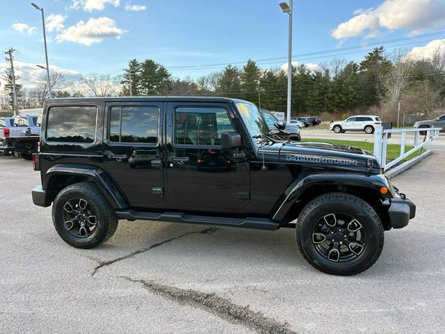 Used 2017 Jeep Wrangler Unlimited Sahara AWD/4WD image 2