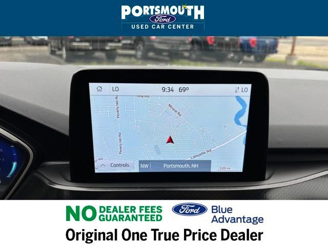 Certified 2022 Ford Escape SEL w/ SEL Stealth AWD Package image 15