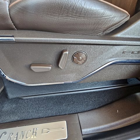 Certified 2025 Ford F250 King Ranch w/ Chrome Package image 17