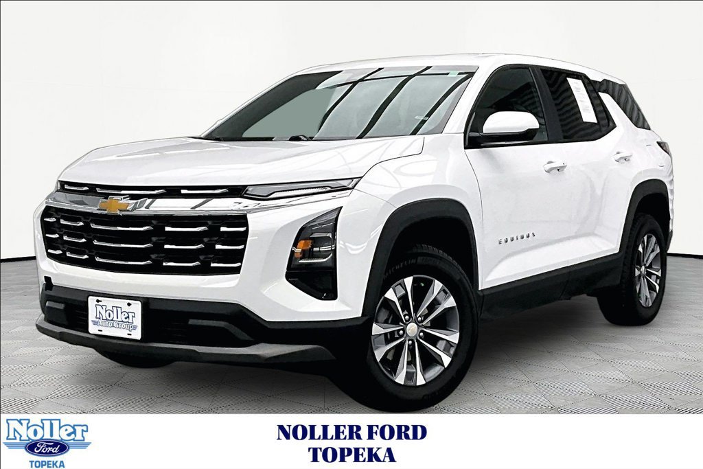 Used 2026 Chevrolet Equinox LT AWD/4WD image 1
