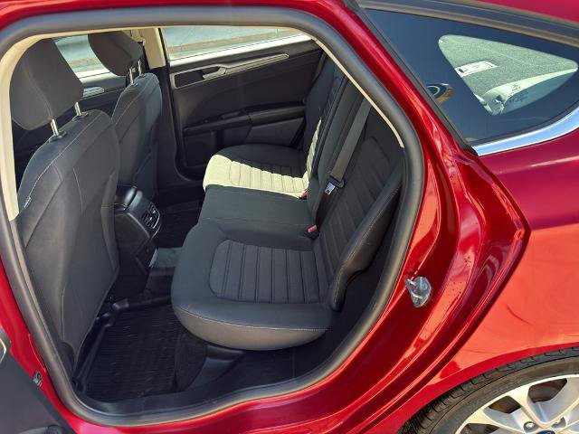 Certified 2020 Ford Fusion SE FWD image 12