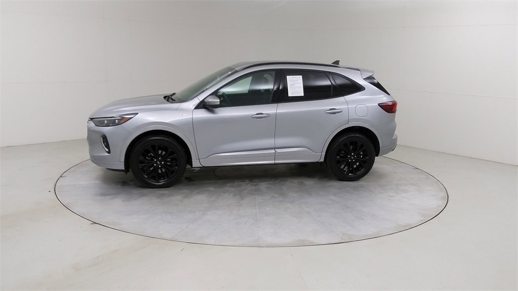 Certified 2023 Ford Escape ST-Line Elite image 18