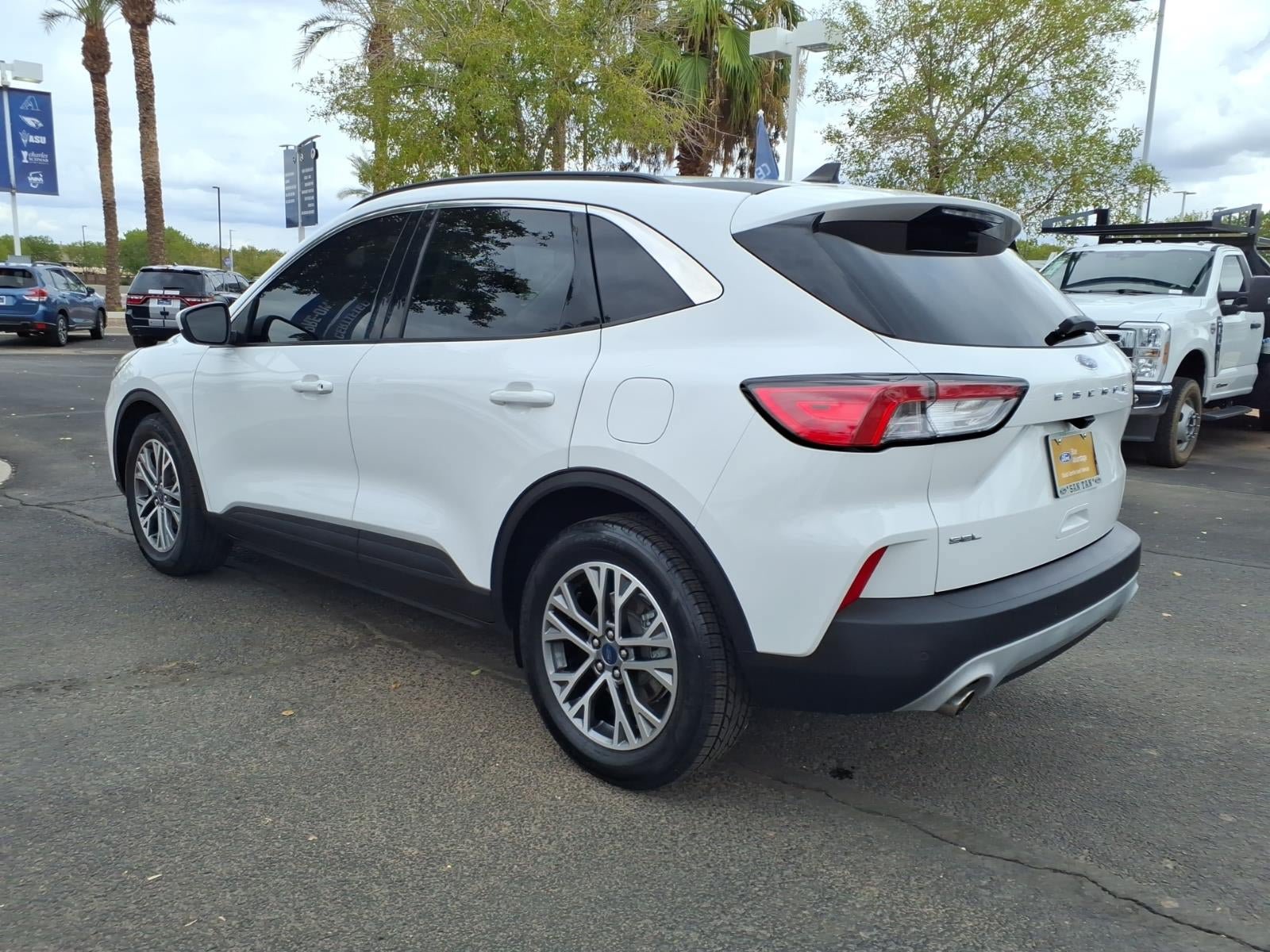Certified 2022 Ford Escape SEL FWD image 6