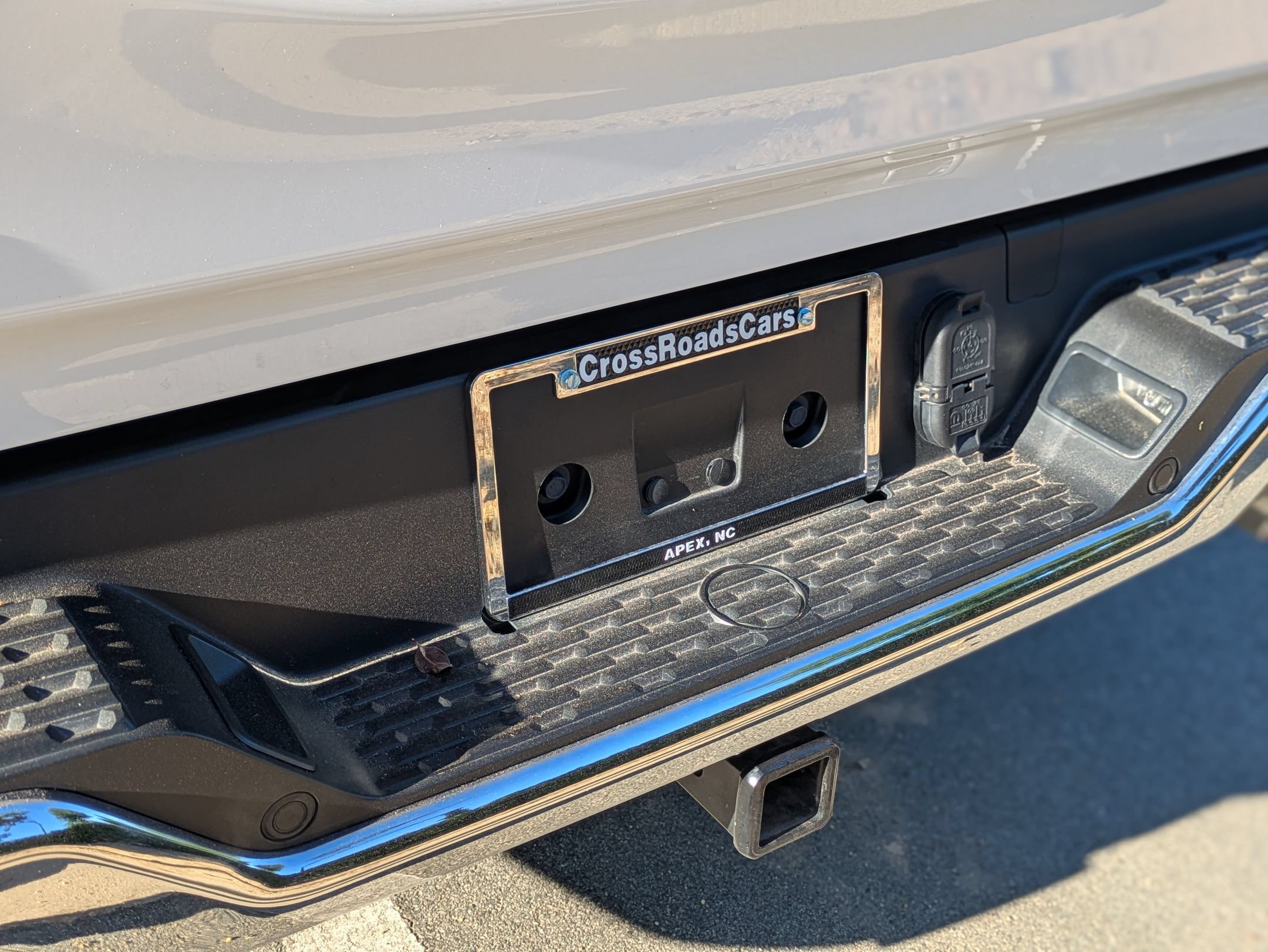 Used 2025 RAM 1500 Laramie AWD/4WD image 33