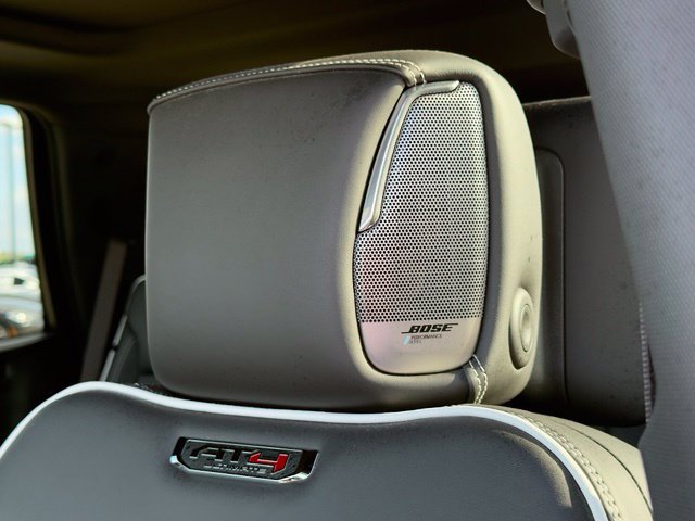 Used 2025 GMC Yukon AT4 Ultimate AWD/4WD image 17