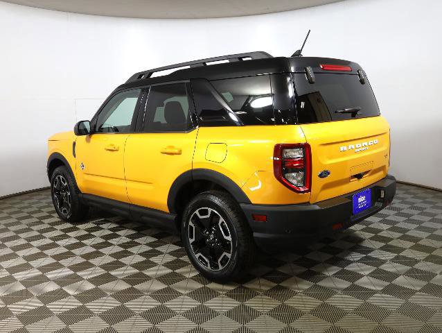 Certified 2023 Ford Bronco Sport Outer Banks w/ Tech Package image 2