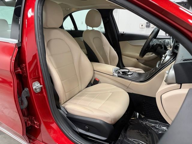 Used 2020 Mercedes-Benz C 300 4MATIC Sedan image 39