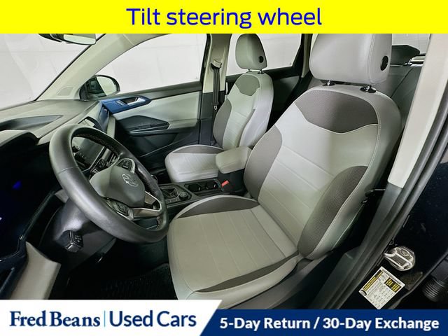 Used 2023 Volkswagen Taos SE AWD/4WD image 23