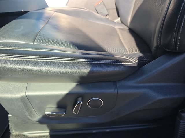 Certified 2019 Ford F250 Lariat w/ Lariat Value Package AWD/4WD image 12