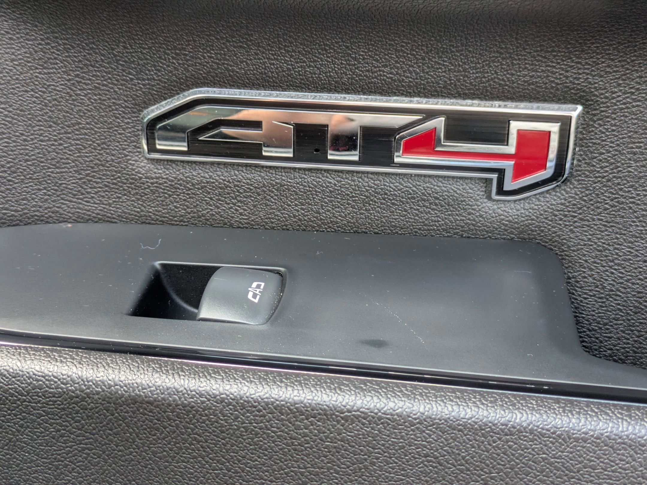 Used 2023 GMC Sierra 1500 AT4 w/ AT4 Premium Package image 40