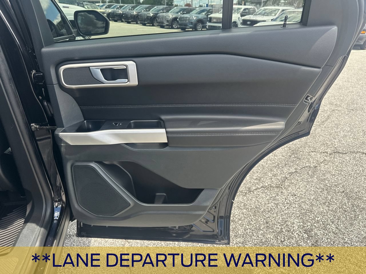 Certified 2023 Ford Explorer XLT w/ Equipment Group 202A RWD image 18