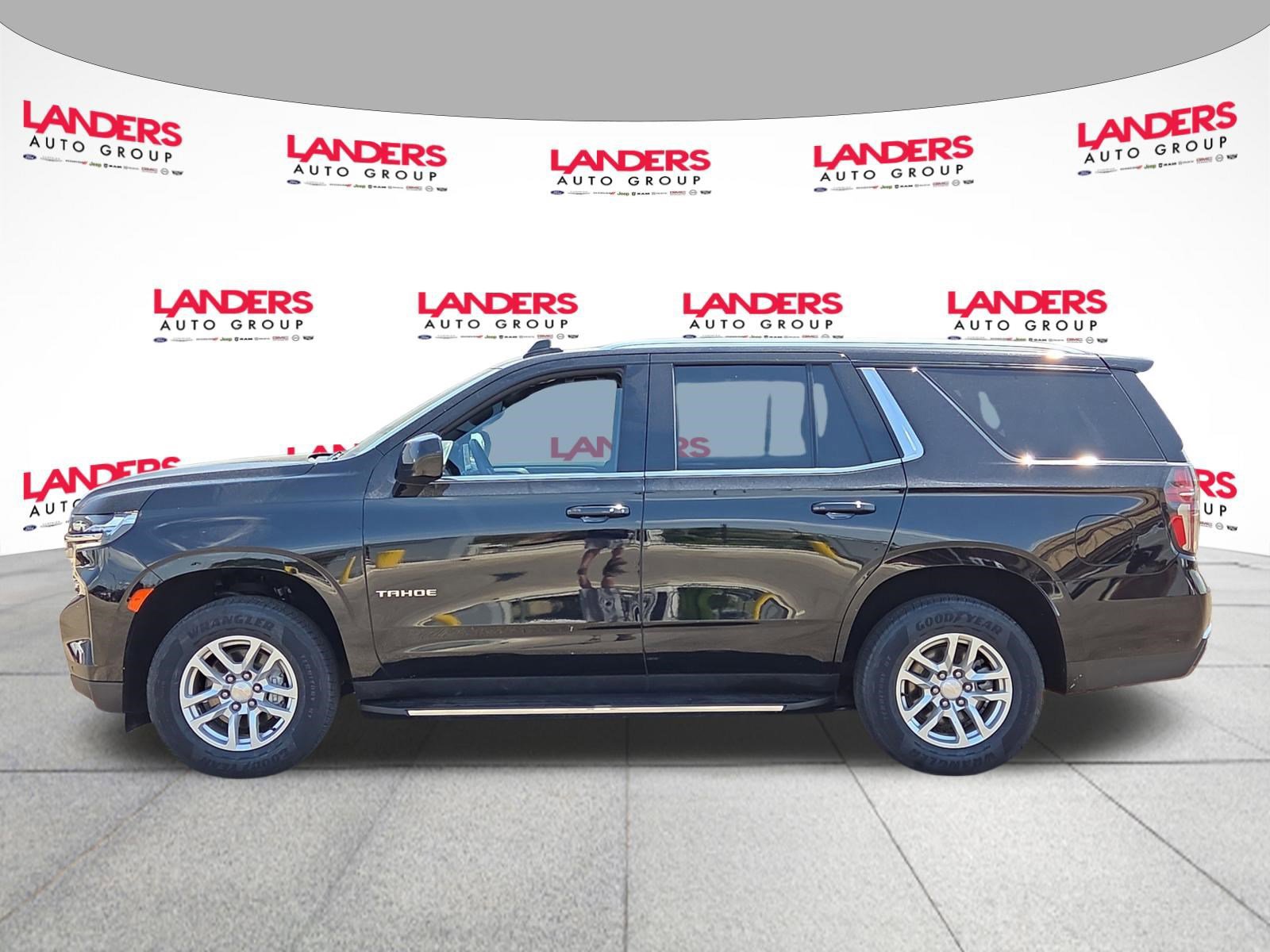 Used 2024 Chevrolet Tahoe LT image 2
