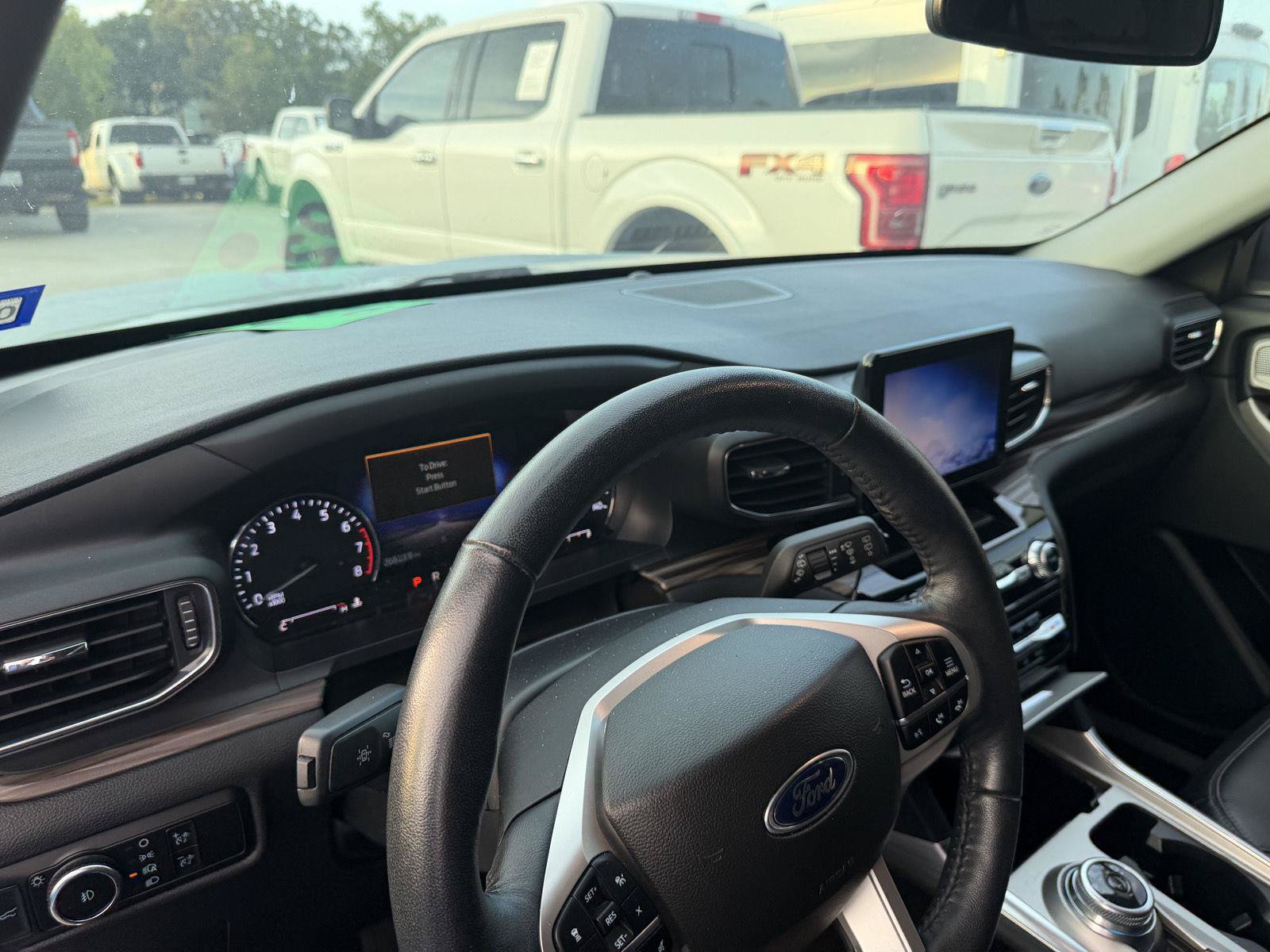 Certified 2023 Ford Explorer Limited AWD/4WD image 10