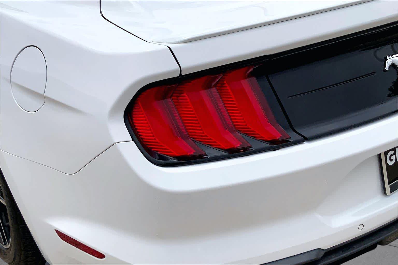 Certified 2019 Ford Mustang Premium RWD image 29