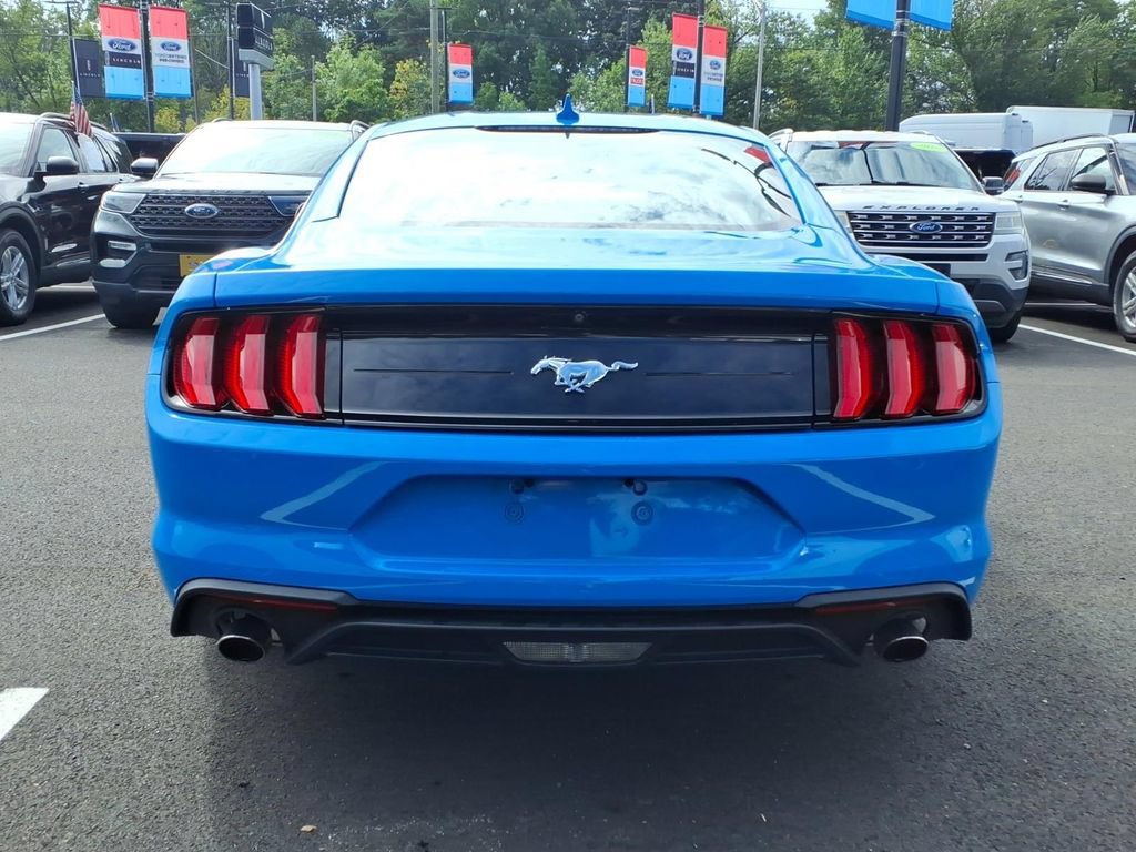 Certified 2022 Ford Mustang Coupe RWD image 16