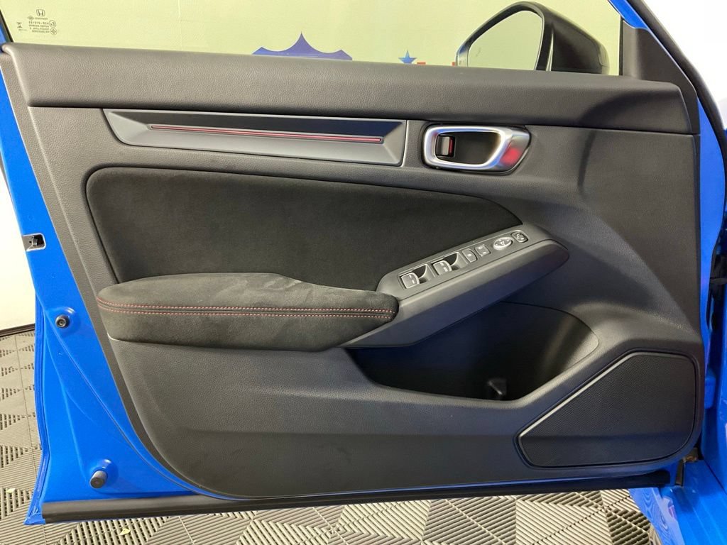 Used 2025 Honda Civic Type R image 12