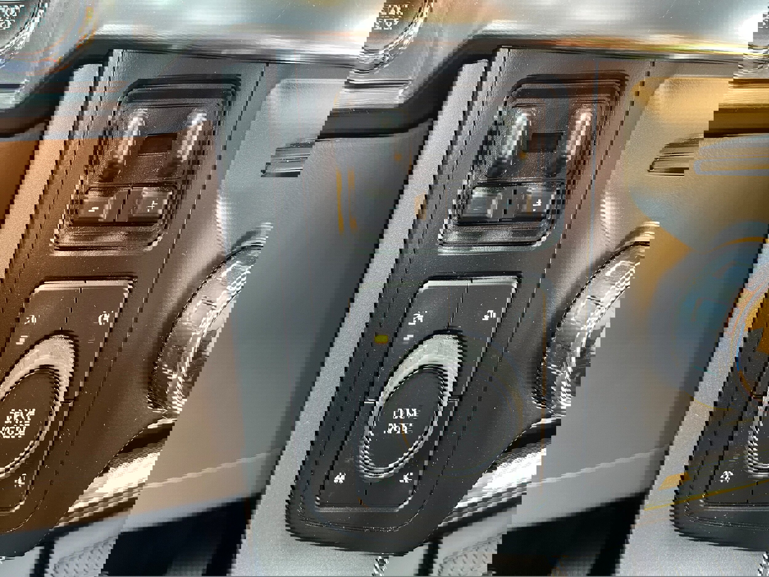 Certified 2023 Ford F250 Lariat w/ Chrome Package image 26