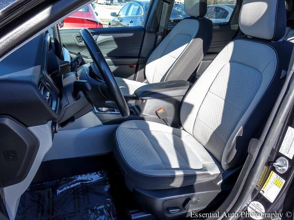 Certified 2023 Ford Escape Active w/ Tech Pack #2 image 9