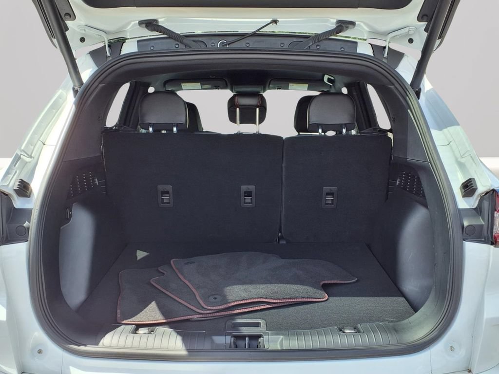 Certified 2023 Ford Escape ST-Line w/ Tech Pack #1 FWD image 9