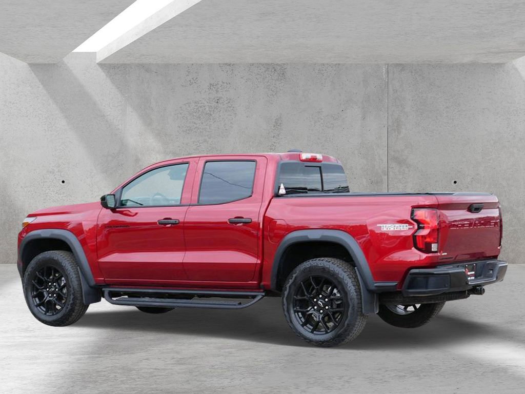 Used 2023 Chevrolet Colorado Trail Boss w/ LPO, Dark Essentials Package AWD/4WD image 4