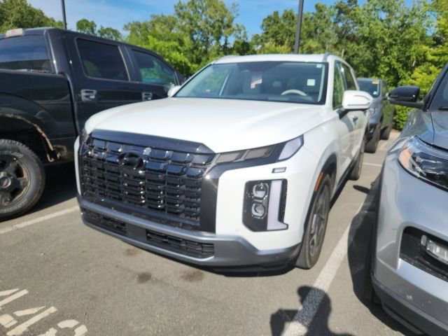 Used 2024 Hyundai Palisade Limited AWD/4WD image 1