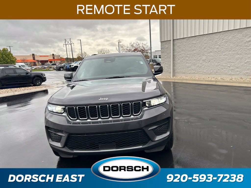 Used 2025 Jeep Grand Cherokee Laredo X w/ Luxury Tech Group I AWD/4WD image 2