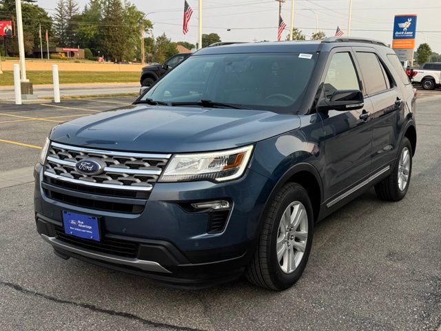 Certified 2018 Ford Explorer XLT w/ Equipment Group 202A AWD/4WD image 36