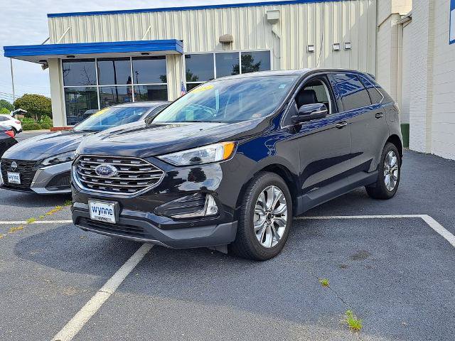Certified 2024 Ford Edge Titanium AWD/4WD image 2