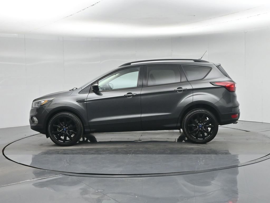 Certified 2019 Ford Escape SE image 24