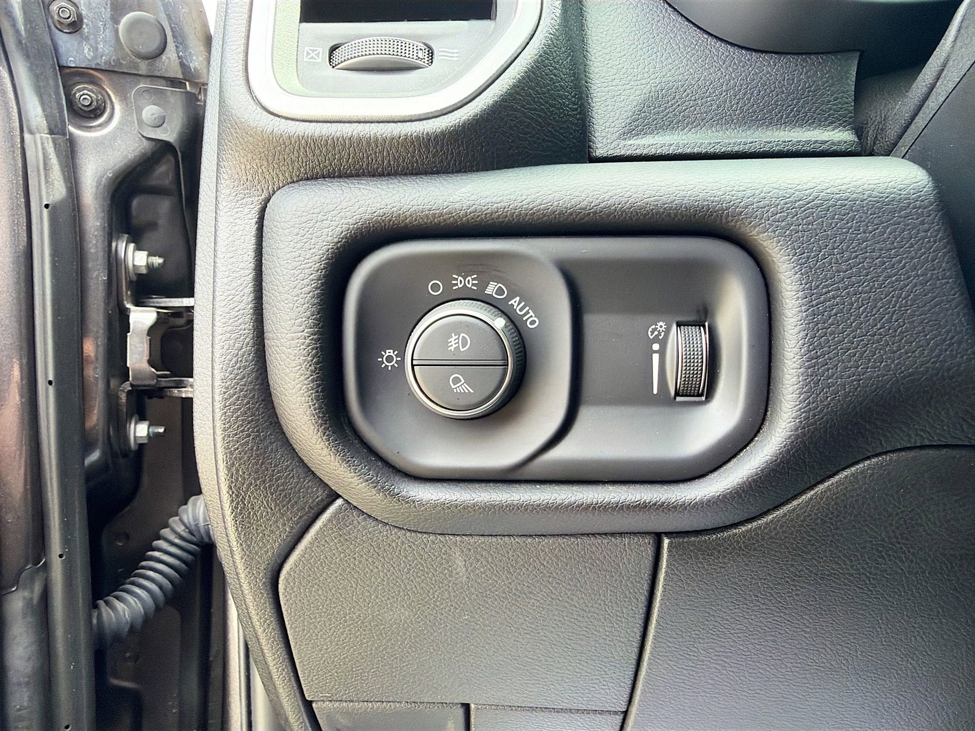 Used 2024 RAM 2500 Lone Star w/ Night Edition AWD/4WD image 14