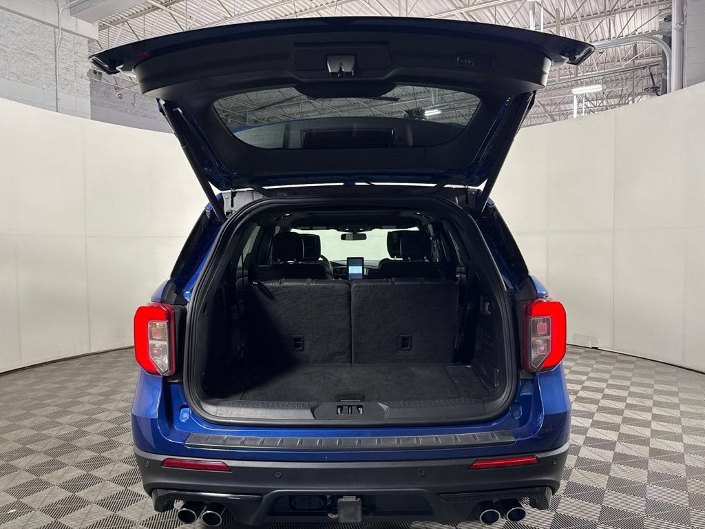 Certified 2020 Ford Explorer ST w/ ST Street Pack AWD/4WD image 10
