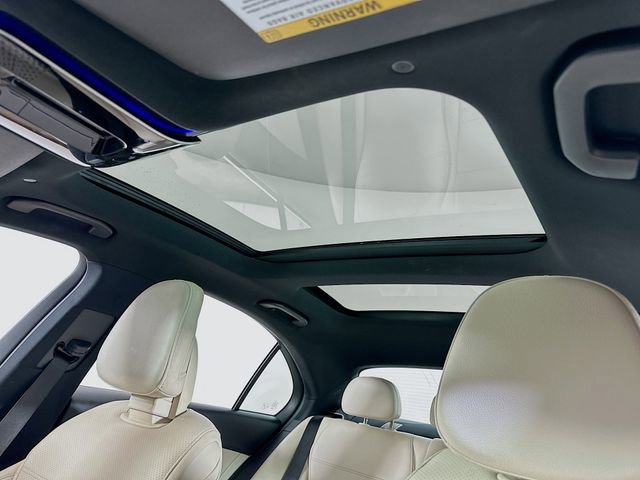 Used 2022 Mercedes-Benz C 300 4MATIC Sedan image 6