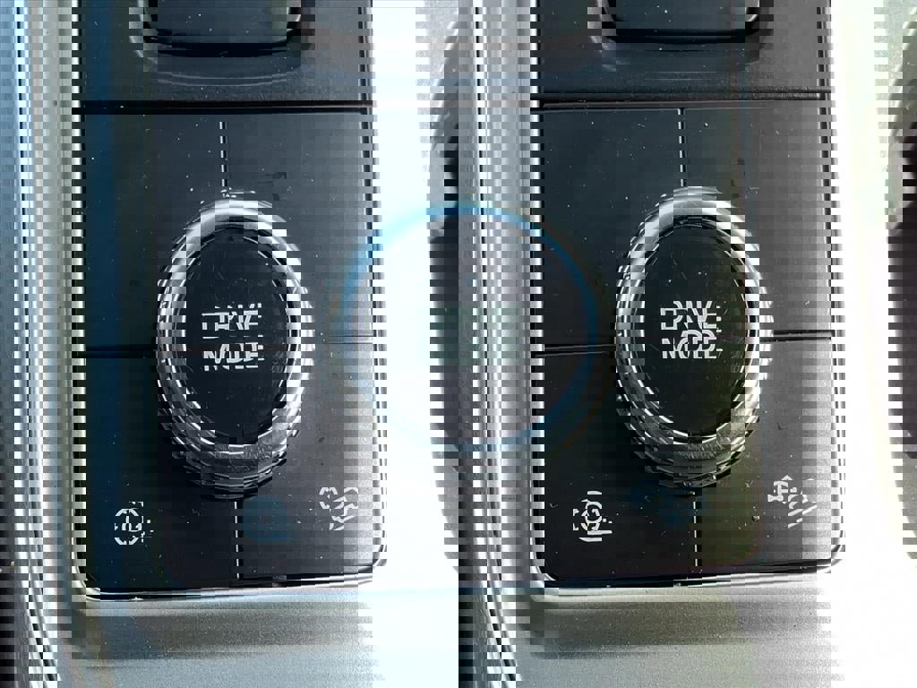 Certified 2023 Ford Explorer XLT w/ Equipment Group 202A image 22