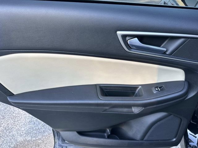 Certified 2024 Ford Edge SEL image 19