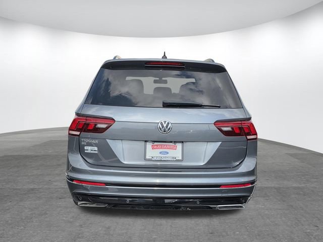 Used 2021 Volkswagen Tiguan SE R-Line image 3