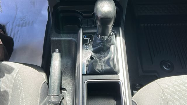 Used 2021 Toyota Tacoma SR5 RWD image 22