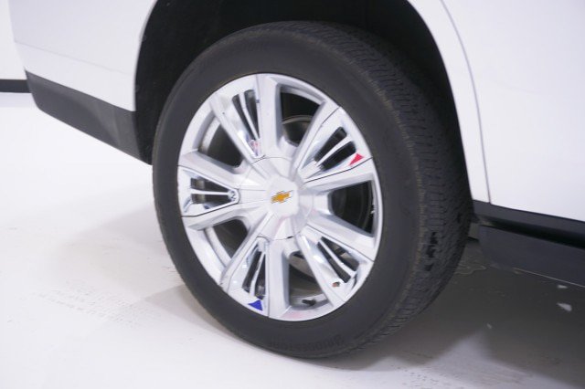 Used 2023 Chevrolet Tahoe High Country RWD image 6