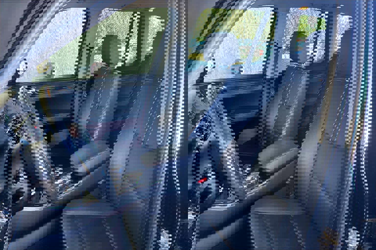 Used 2017 BMW X3 sDrive28i w/ Premium Package image 10