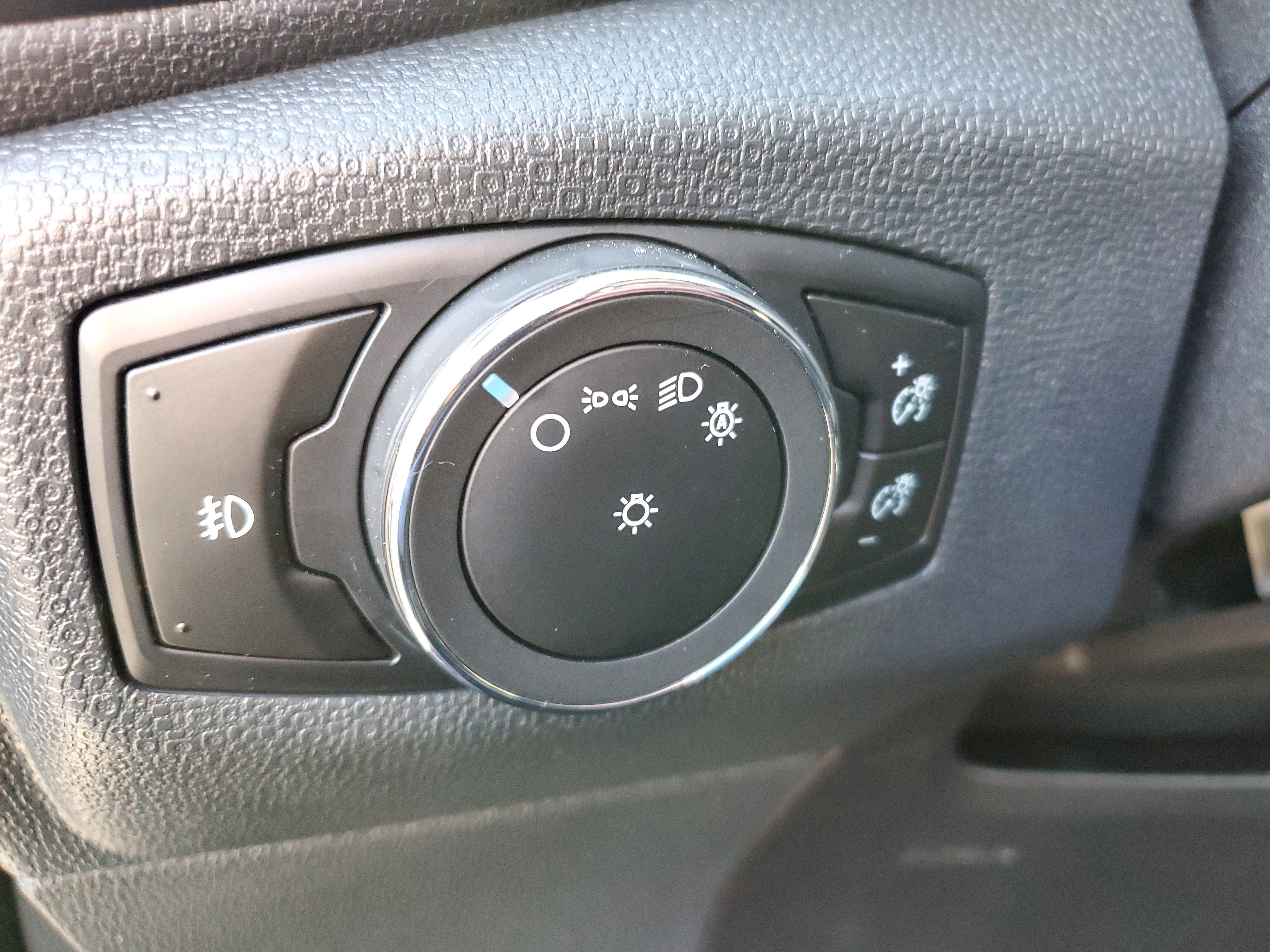 Certified 2022 Ford EcoSport SE w/ SE Convenience Package image 20