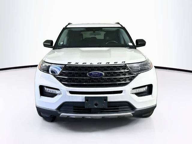 Certified 2023 Ford Explorer XLT w/ Equipment Group 202A RWD image 6