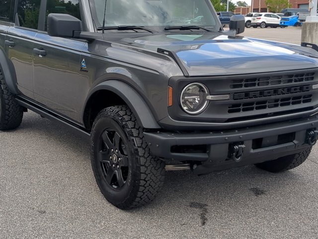 Certified 2024 Ford Bronco Black Diamond AWD/4WD image 10