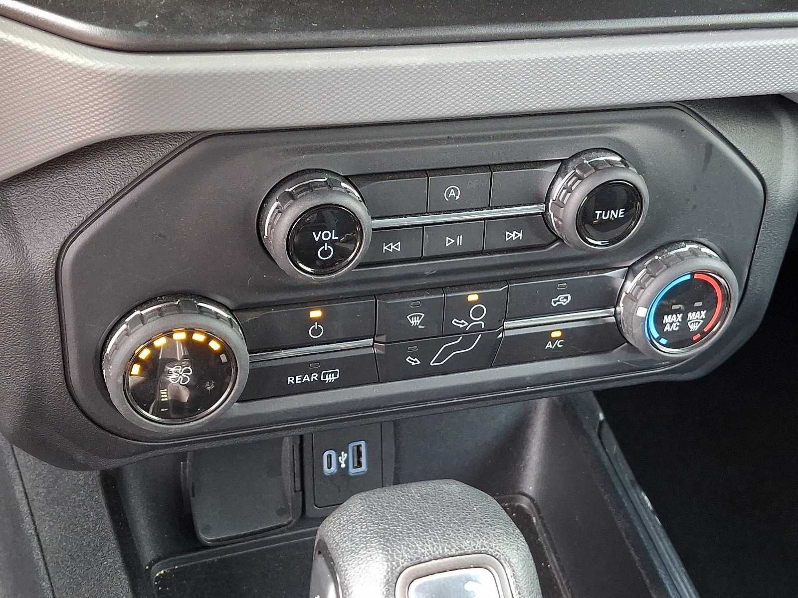 Certified 2021 Ford Bronco 4-Door AWD/4WD image 16